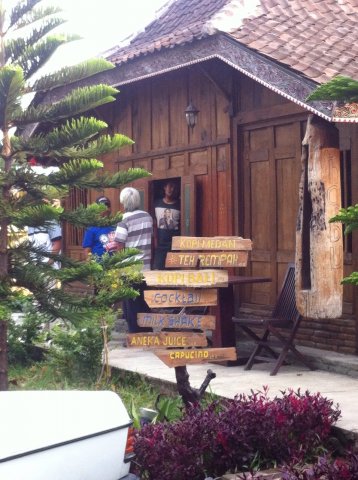 Jhabu Resto